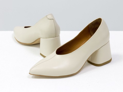 Дизайнерские туфли-перчатки на невысоком обтяжном каблуке из натуральной итальянской кожи молочного цвета,  Т-2050-02