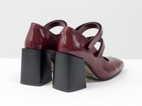 Дизайнерські туфлі з натуральної лакової шкіри на стійкому каблуці, Т-2049-01