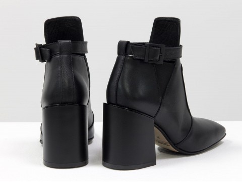 Жіночі черевики з натуральної чорної шкіри з пряжкою на стійкому підборі, Б-20100-01