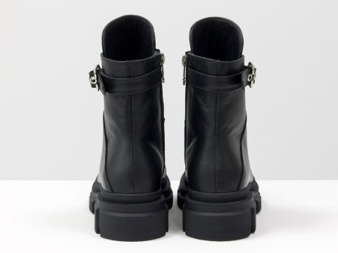 Жіночі чорні черевики з натуральної шкіри на шнурівці, Б-2065-02