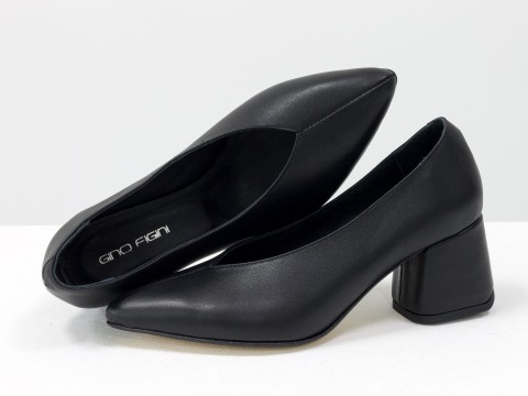 Дизайнерские туфли-перчатки на невысоком обтяжном каблуке из натуральной итальянской кожи черного цвета,  Т-2050-12