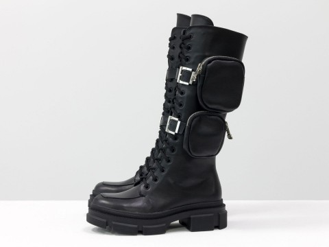 Жіночі спортивні черевики з чорної шкіри на модній підошві та шнурівці з кишенями, Б-2085-01