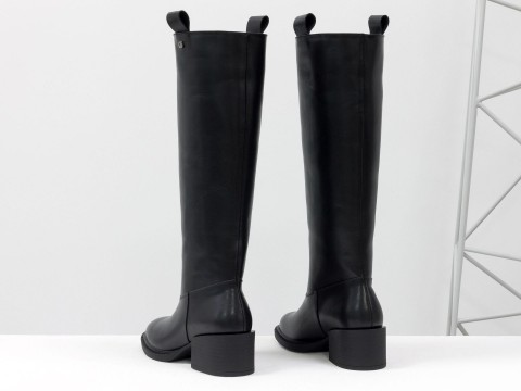 Жіночі класичні чоботи з натуральної чорної шкіри на підборах, М-2082-01