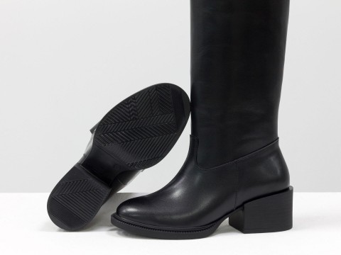 Женские классические сапоги из натуральной черной кожи на каблуке, М-2082-01
