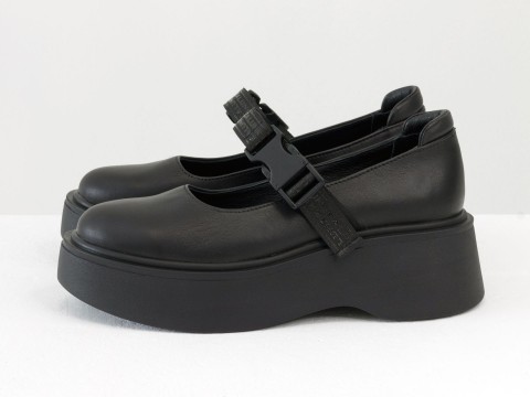 Женские черные туфли на из натуральной кожи на утолщенной черной подошве, Т-2117-02