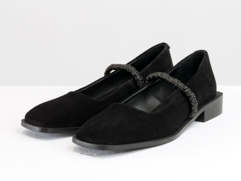 Літні туфлі з італійської замші чорного кольору на низькому ходу з гумкою зі шкіри, Т-2112-02