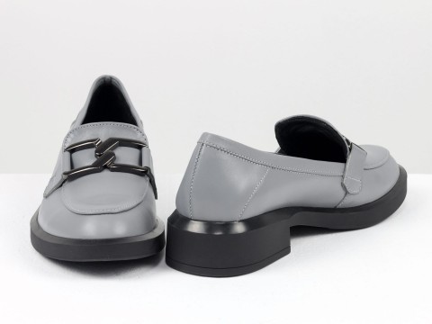 Туфли-лоферы из итальянской кожи серого цвета с цепочкой, Т-2210-01