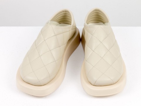 Женские бежевые туфли из натуральной стеганой кожи на утолщенной бежевой подошве, Т-2157-02