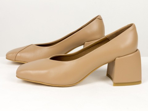 Дизайнерські туфлі на невисокому обтяжному підборі з натуральної італійської шкіри кольору капучино Gino Figini, фото 8