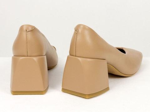 Дизайнерські туфлі на невисокому обтяжному підборі з натуральної італійської шкіри кольору капучино Gino Figini, фото 11