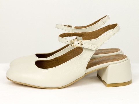 Жіночі молочні туфлі Mary Jane з ремінцем Gino Figini