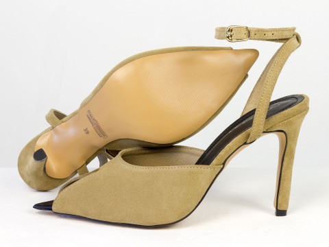 Элегантные босоножки из натуральной замши песочного оттенка с застежкой на лодыжке Gino Figini, фото 3