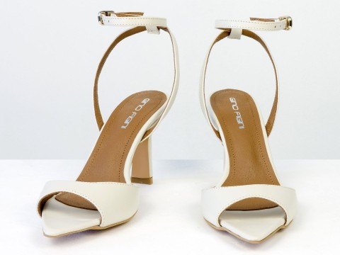 Босоніжки з ремінцями з натуральної шкіри молочного кольору Gino Figini, фото 7