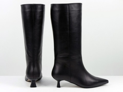 Женские высокие кожаные ботинки на шпильке “Kitten Heel”