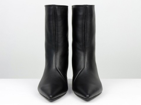 Женские черные кожаные ботинки на небольшом каблуке «Kitten Heel»