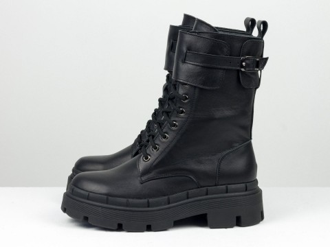 Женские ботинки черного цвета из натуральной кожи на шнуровке , Б-2173-04