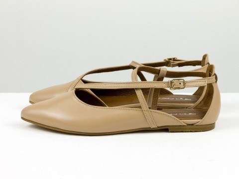 Женские туфли на низком ходу из натуральной кожи цвета капучино с ремешками и застежкой, С-2223-06