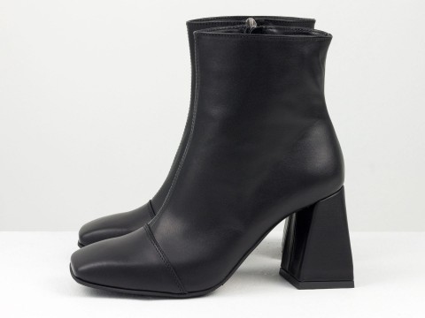 Жіночі монохромні черевики чорного кольору з натуральної шкіри , Б-2206-05