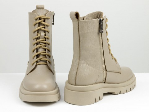 Класичні черевики з натуральної бежевої шкіри на потовщеній підошві зі шнурівкою та блискавкою, Б-2196-02