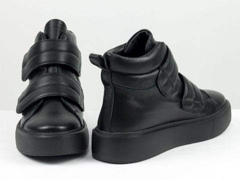 Жіночі черевики з натуральної м'якої ї шкіри чорного кольору з липучками на полегшеній підошві,  Б-2250-01