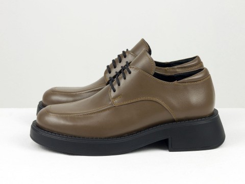 Жіночі туфлі, які поєднують у собі стиль дербі та лоферів на полегшеній підошві з натуральної шкіри, Т-2246-01