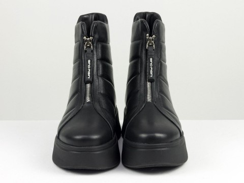 Жіночі черевики з натуральної шкіри чорного кольору з блискавкою попереду, Б-2177-01.