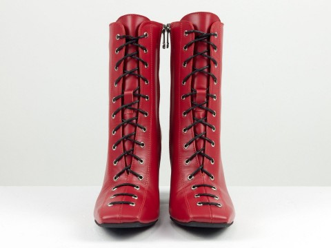 Дизайнерські ботильйони червоного кольору з квадратним носиком на шнурівці з натуральної лицьової шкіри, Б-2093-07