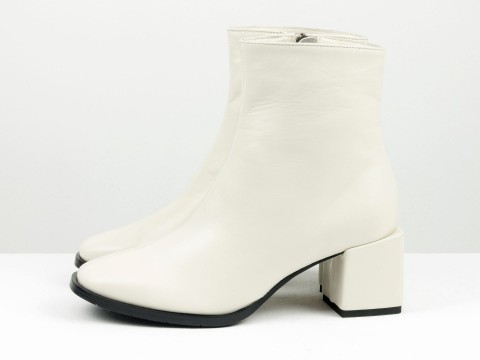 Женские классические ботинки молочного цвета из натуральной кожи, Б-2061-10