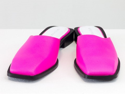 Дизайнерские мюли с квадратным носиком из кожи розового цвета