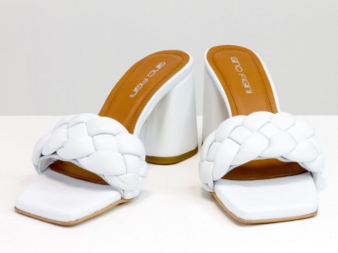 Дизайнерские  босоножки "косичка" на расклешенном  каблуке из натуральной итальянской кожи белого цвета