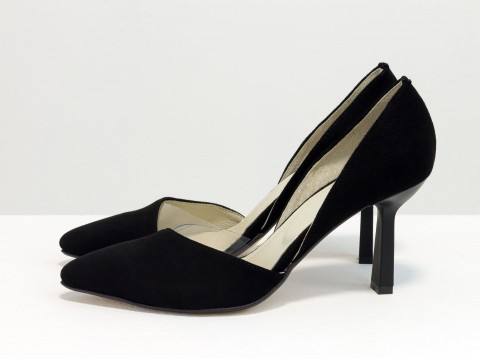 Туфли лодочки  черного цвета из натуральной замши и вставками из силикона на новом стильном каблуке "рюмочка" , Т-1928-01