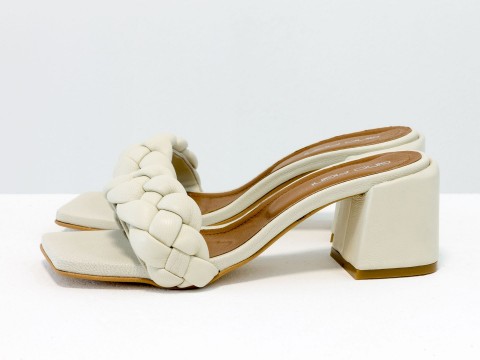 Модельные шлепанцы "косички" на расклешенном каблуке из натуральной итальянской кожи бежевого цвета,  С-2138-03