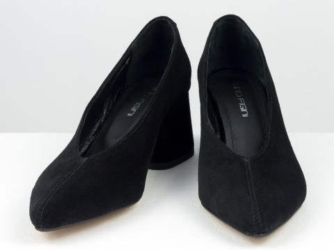 Дизайнерські туфлі-рукавички на невисокому підборі з натуральної італійської замші чорного кольору, Т-2050-13