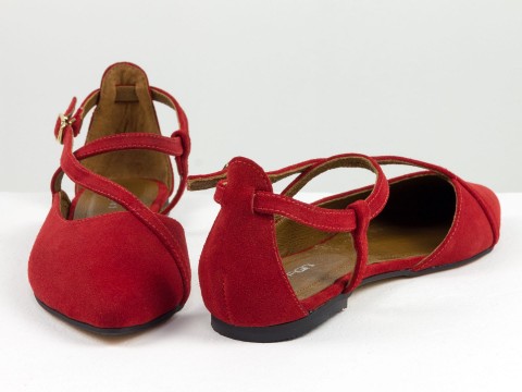 Жіночі червоні туфлі на низькому ходу з натуральної замші з ремінцями та застібкою, С-2223-07
