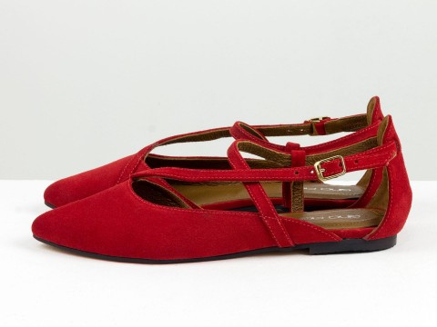 Женские красные туфли на низком ходу из натуральной замши с ремешками и застежкой, С-2223-07