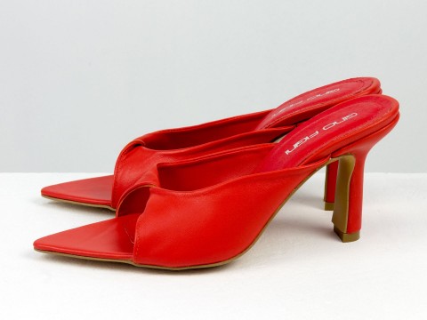 Дизайнерские сабо красного цвета на матовом каблуке из натуральной итальянской кожи,С-2304-01