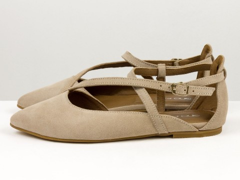 Жіночі бежеві туфлі на низькому ходу з натуральної замші з ремінцями та застібкою, С-2223-11