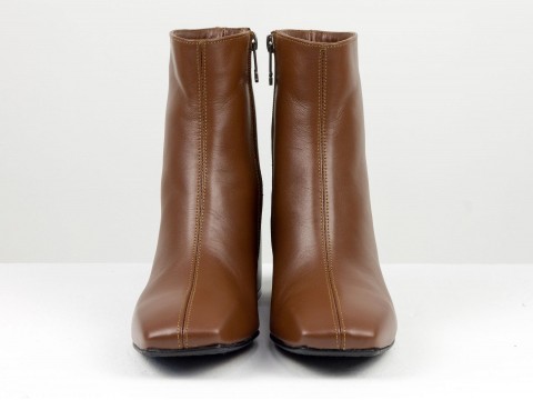 Жіночі коричневі черевики з натуральної шкіри з обтяжним підбором та блискавкою, Б-2231-01