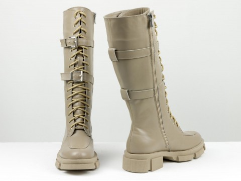 Жіночі спортивні черевики з натуральної бежевої шкіри на шнурівці з кишенями збоку, Б-2085-04