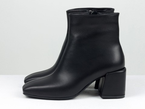 Женские черные ботинки из натуральной кожи с обтяжным каблуком, Б-2231-03