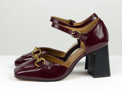 Дизайнерские бордовые босоножки на необтяжном каблуке из натуральной итальянской кожи с золотой фурнитурой, С-2211-14