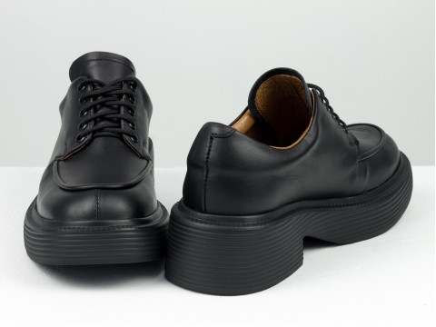 Жіночі чорні туфлі дербі на полегшеній  підошві з натуральної чорної шкіри, Т-2046-13