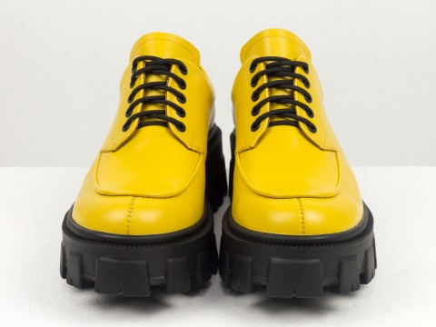 Жовті туфлі на тракторній підошві з натуральної шкіри гірчичного кольору , Т-2046-14