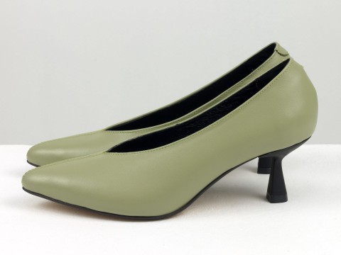 Дизайнерські туфлі-рукавички на невисокому підборі з натуральної італійської шкіри оливкового кольору, Т-2050/1-08