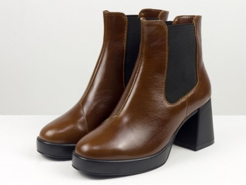 Жіночі черевики "челсі"  з натуральної коричневої шкіри наплак на середньому підборі, Б-2323-01