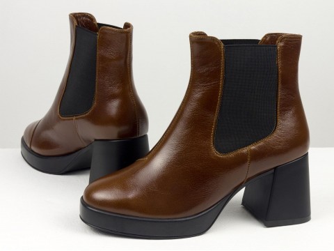 Жіночі черевики "челсі"  з натуральної коричневої шкіри наплак на середньому підборі, Б-2323-01