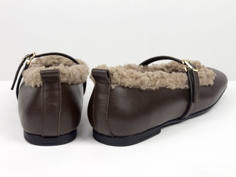 Женские теплые балетки низкого хода из натуральной кожи коричневого цвета и мехом «тедди» Gino Figini