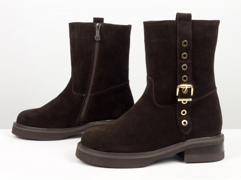 Жіночі замшеві черевики з ремінцем та масивною підошвою Gino Figini