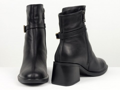 Стильні жіночі черевикиз натуральної шкіри чорного кольору Gino Figini