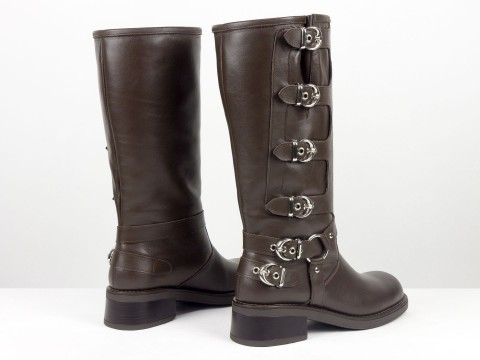 Жіночі  шкіряні жіночі чоботи з пряжками шоколадного кольору Gino Figini